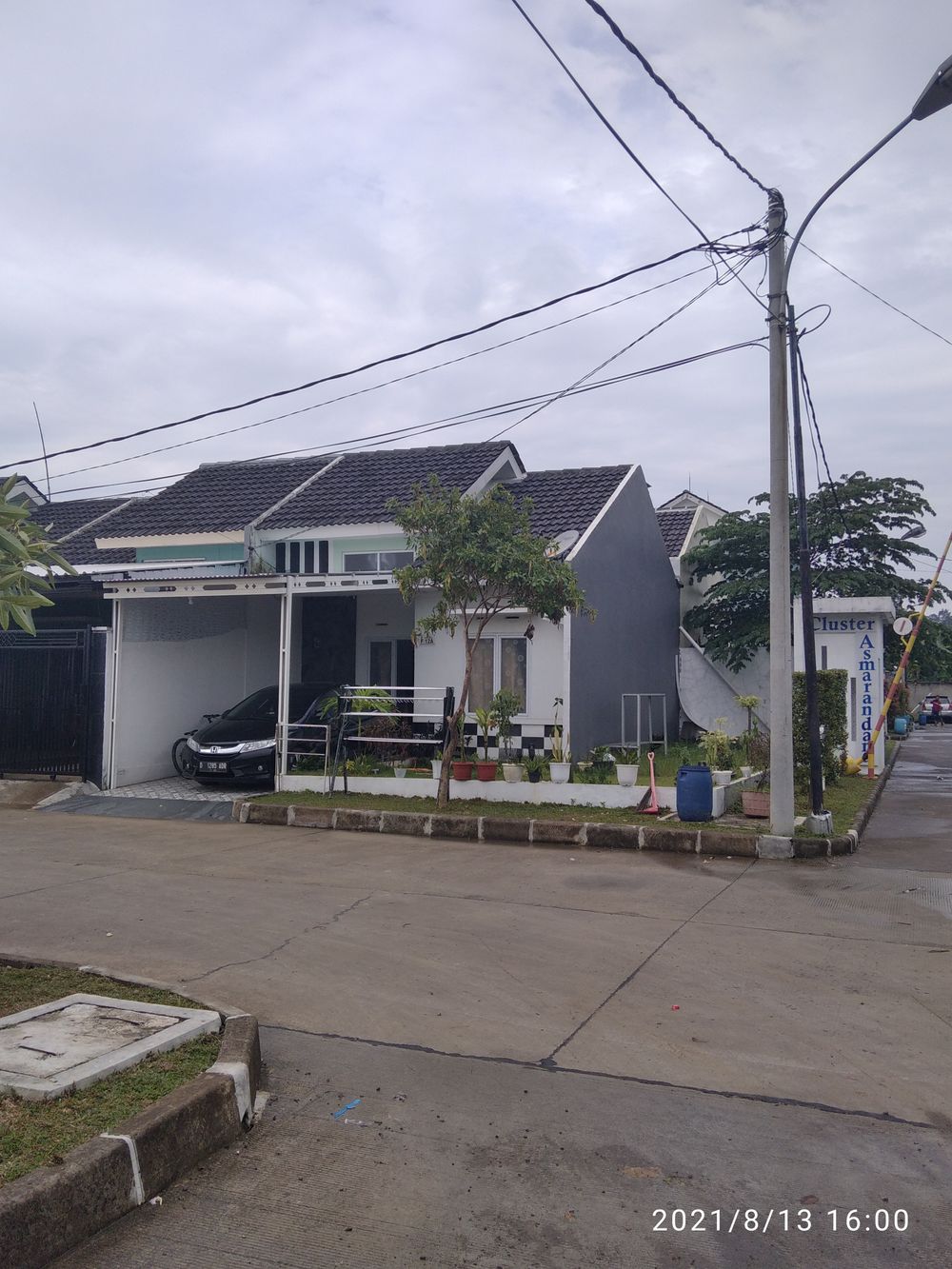 foto contoh rumah perumahan Lebak Kinasih