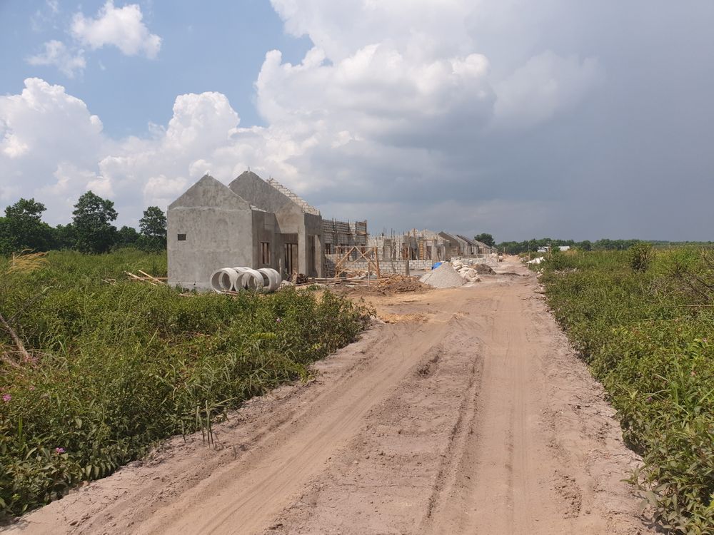 foto contoh rumah perumahan GMR Aeropolis 2
