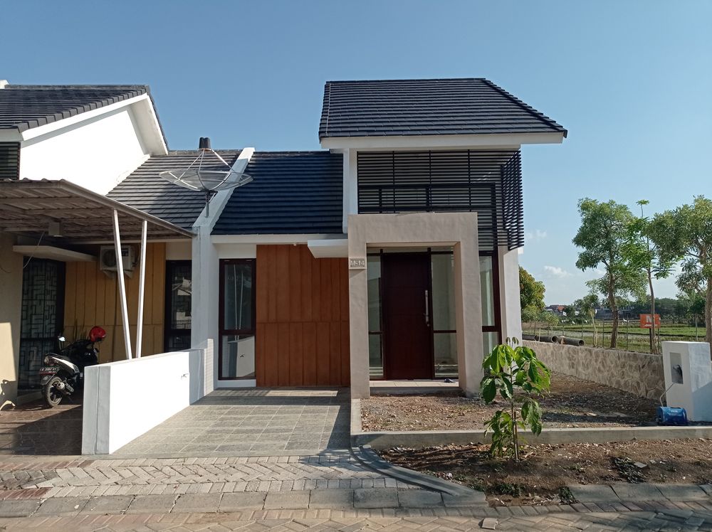 foto contoh rumah perumahan Polim Regency