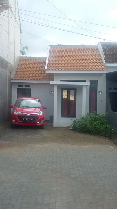 foto contoh rumah perumahan BUNGA RESIDENCE