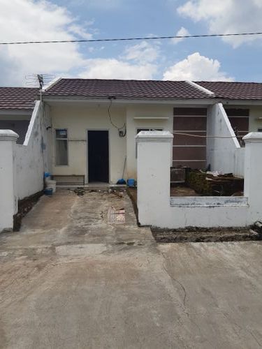 foto contoh rumah perumahan Aulia wanaraja
