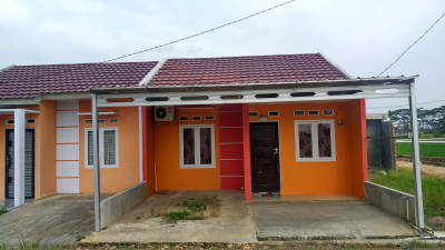 foto contoh rumah perumahan The Sultan Regency