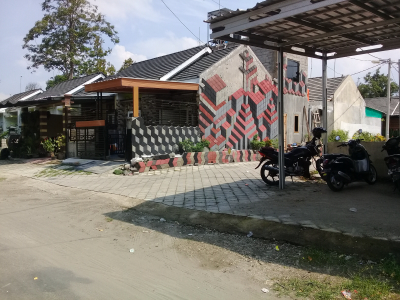 foto gerbang perumahan PERUMAHAN BMW SAFIR