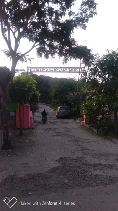 foto gerbang perumahan BUKIT SUKASARI MUKTI