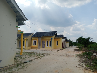 foto gerbang perumahan TuahKarya House