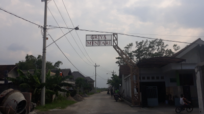 foto gerbang perumahan GRIYA MENTARI 