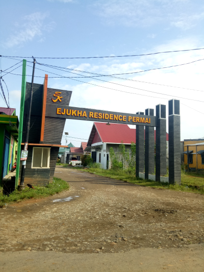 foto gerbang perumahan Ejukha residence permai tahap 1