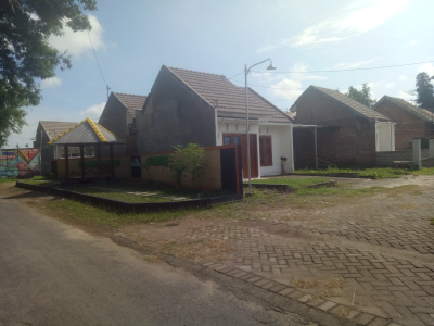 foto gerbang perumahan BRANGGAHAN REGENCY