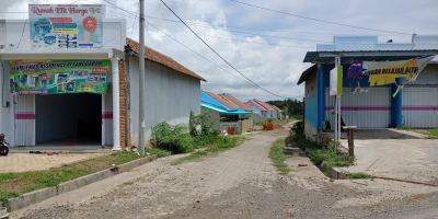 foto gerbang perumahan Perumahan Bumi Emas Residence