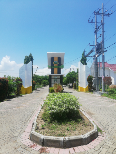 foto gerbang perumahan Permata Green Hill