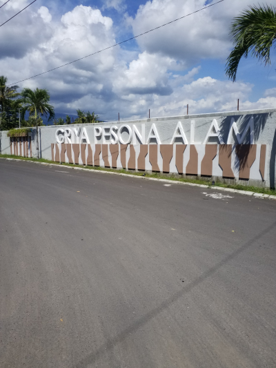 foto gerbang perumahan GRIYA PESONA ALAM