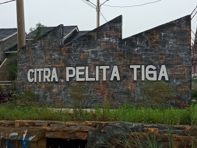 foto gerbang perumahan CITRA PELITA 3