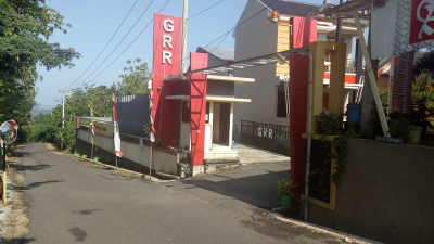 foto gerbang perumahan GRAND RAHAYU RESIDENCE