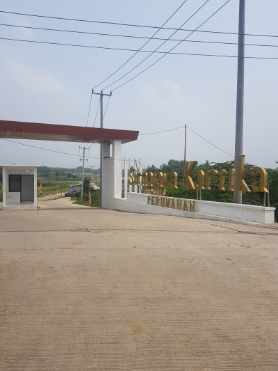 foto gerbang perumahan SIRNAJAYA KARTIKA