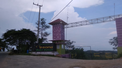foto gerbang perumahan PESONA BUKIT BATUAH 2