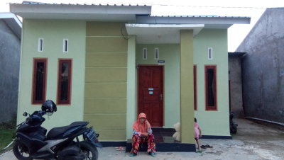 foto gerbang perumahan PURI KENCANA