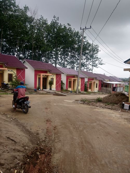foto gerbang perumahan Bukit Rahma Residence