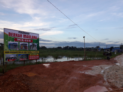 foto gerbang perumahan Berkah Maulana