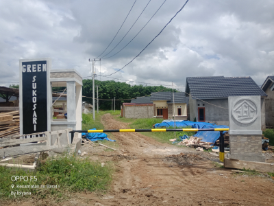 foto gerbang perumahan GREEN SUKOSARI INDAH
