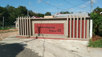 foto gerbang perumahan Taman Jagung Residence 12