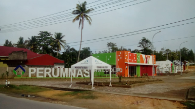 foto gerbang perumahan Perumnas Haluoleo