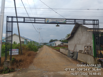 foto gerbang perumahan GRAND ANDIKA VII