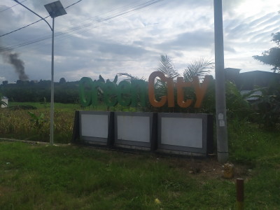 foto gerbang perumahan GREEN CITY 1