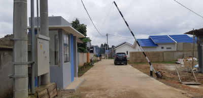 foto gerbang perumahan PERMATA REGENCY