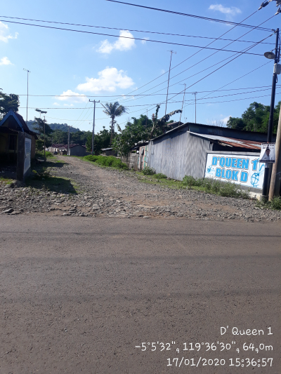 foto gerbang perumahan D' Queen 1