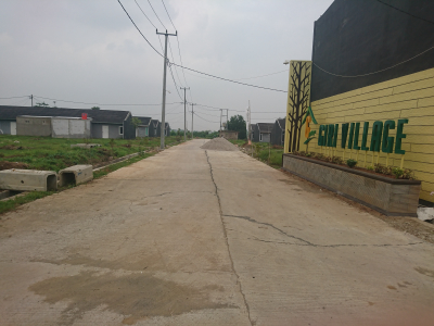 foto gerbang perumahan Giri Village