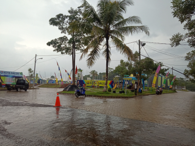 foto gerbang perumahan KOTA GALUH