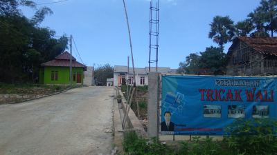 foto gerbang perumahan PERUMAHAN TRICAK WALI