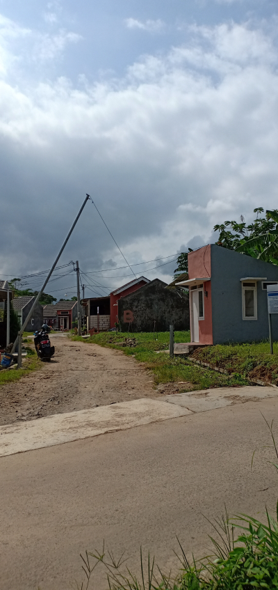 foto gerbang perumahan Bumi Elok Tigaraksa