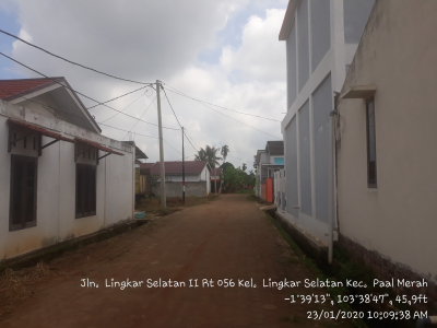 foto gerbang perumahan Grand La City 