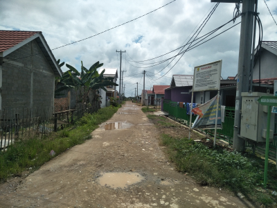 foto gerbang perumahan VILLA NUSA INDAH 2