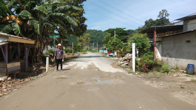 foto gerbang perumahan GRIYA PERMATA KOLUT