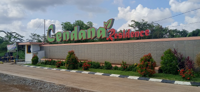 foto gerbang perumahan CENDANA RESIDENCE