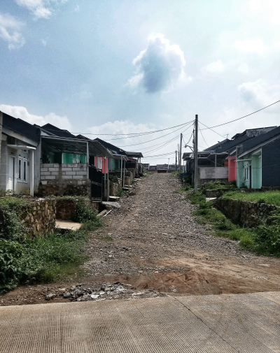 foto gerbang perumahan RANAU ESTATE ARJASARI