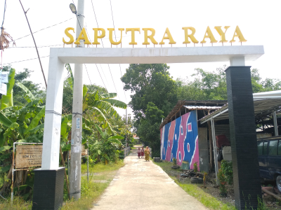 foto gerbang perumahan Saputra Raya