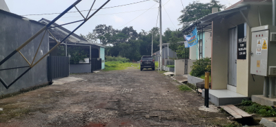 foto gerbang perumahan PURI GITA KEPONGPONGAN