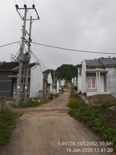 foto gerbang perumahan Berlian Resident