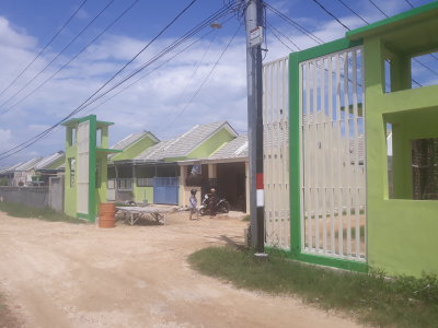foto gerbang perumahan Agung Residence Babbalan