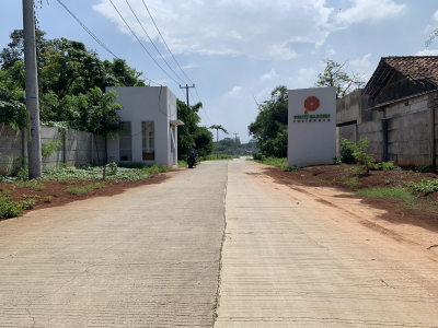 foto gerbang perumahan Fruit Garden Residence