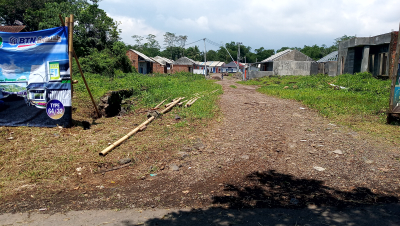 foto gerbang perumahan Griya Priangan Lestari