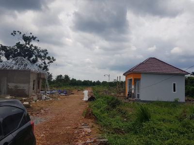 foto gerbang perumahan TIFFANY & La Residence