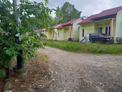 foto gerbang perumahan PERUMAHAN BESTIKA PERMAI