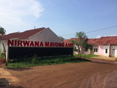foto gerbang perumahan Perumahan Nirwana Mayong Asri