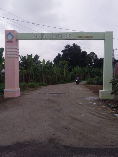 foto gerbang perumahan Perumnas Taman Putri Deli Namorambe