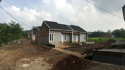 foto gerbang perumahan LURAGUNG PESONA REGENCY