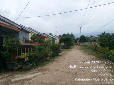 foto gerbang perumahan Kaisar Residence